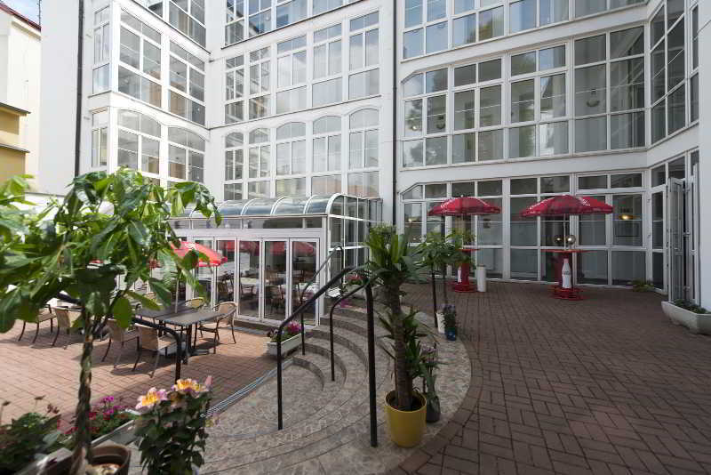 Eurowings Hotel Prague Exterior photo